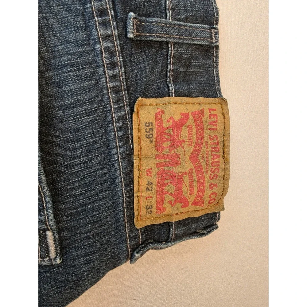 Levis 559 Mens Relaxed Straight Leg Blue Denim Jeans Size 42x32 Pants Stretch